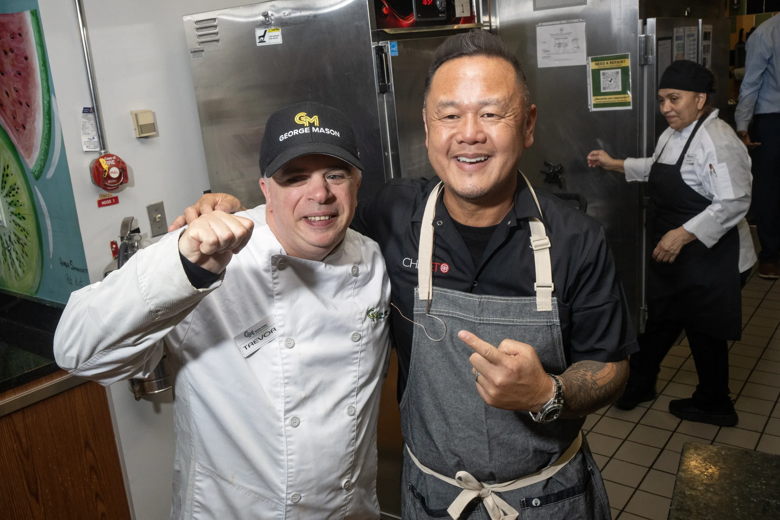 Chef Jet Tila posed for a photo with Mason Dining and university employee, Trevor.
