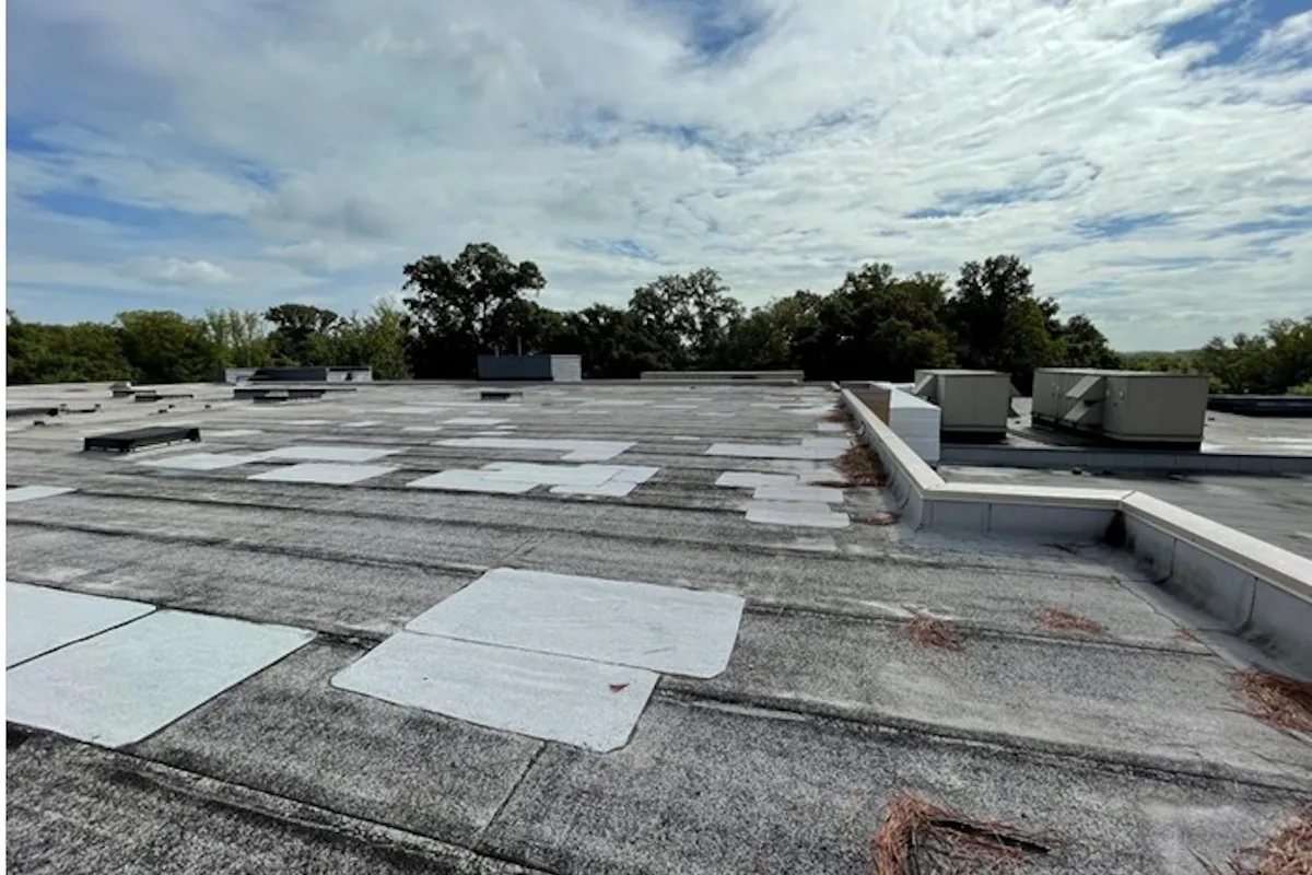 A photo of the RAC roof before the new roof installation.
